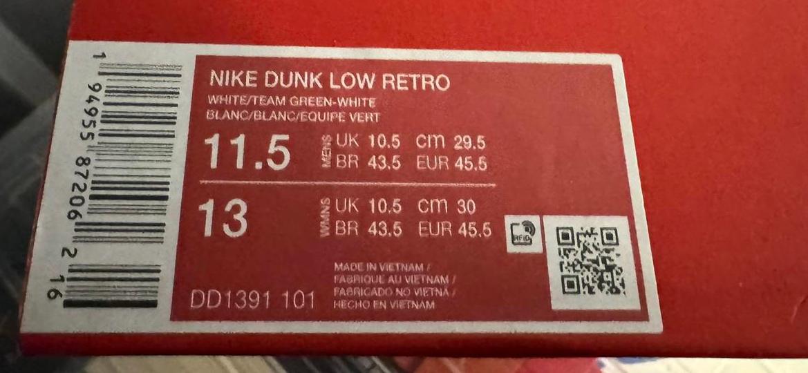 UK 10.5 Nike Dunk Low Green White Sneakers NEW DD1391-101