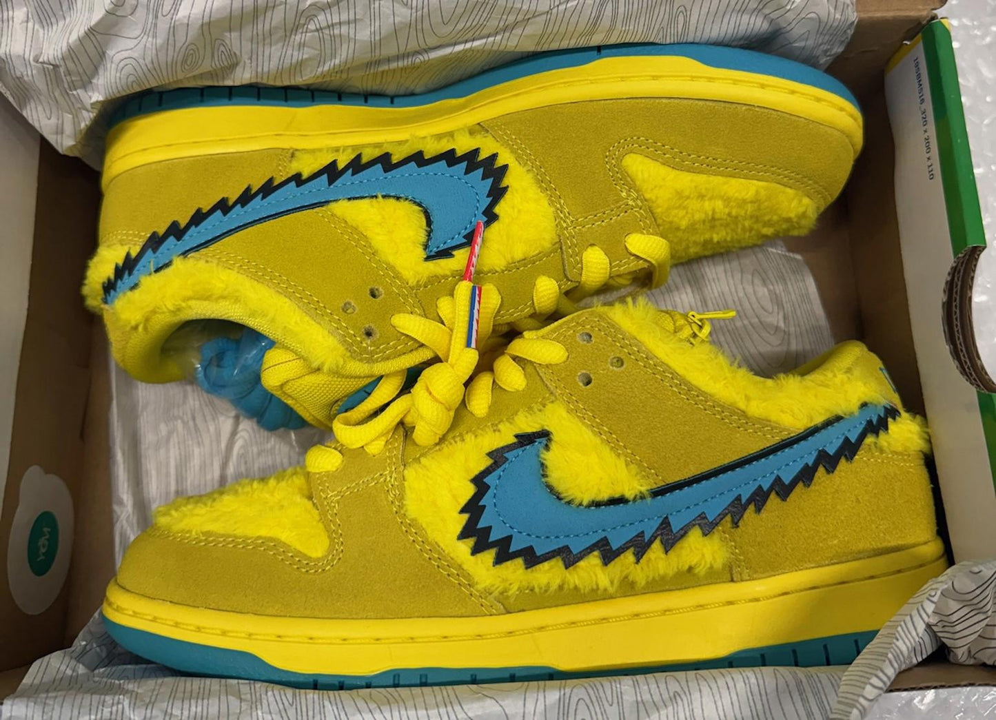 Size 7 Nike SB Dunk Low Grateful Dead Bears Opti Yellow DS NEW