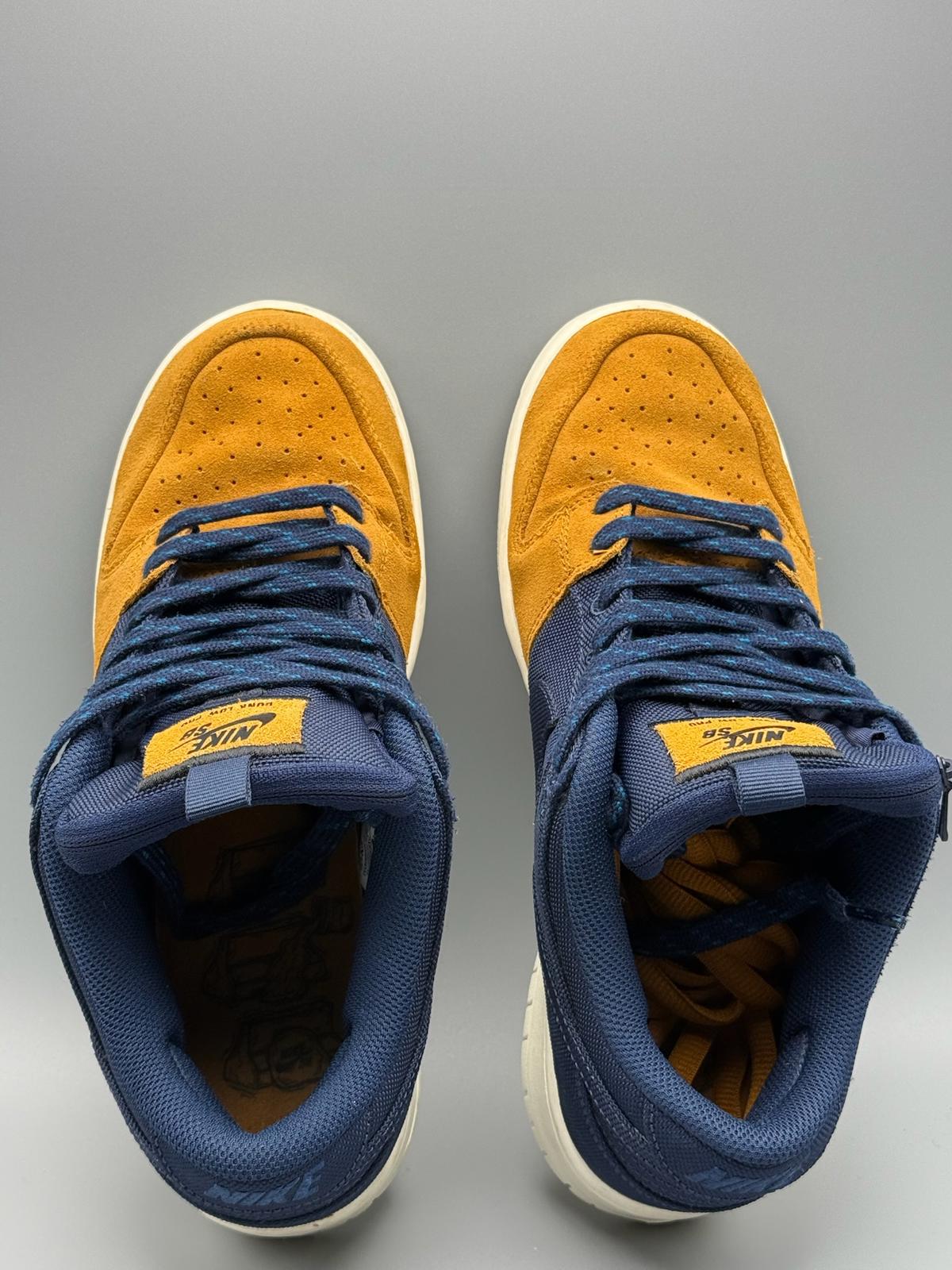 Size 7.5 UK Nike SB Dunk Low 90s Back pack Midnight Navy Ochre DX6775-400