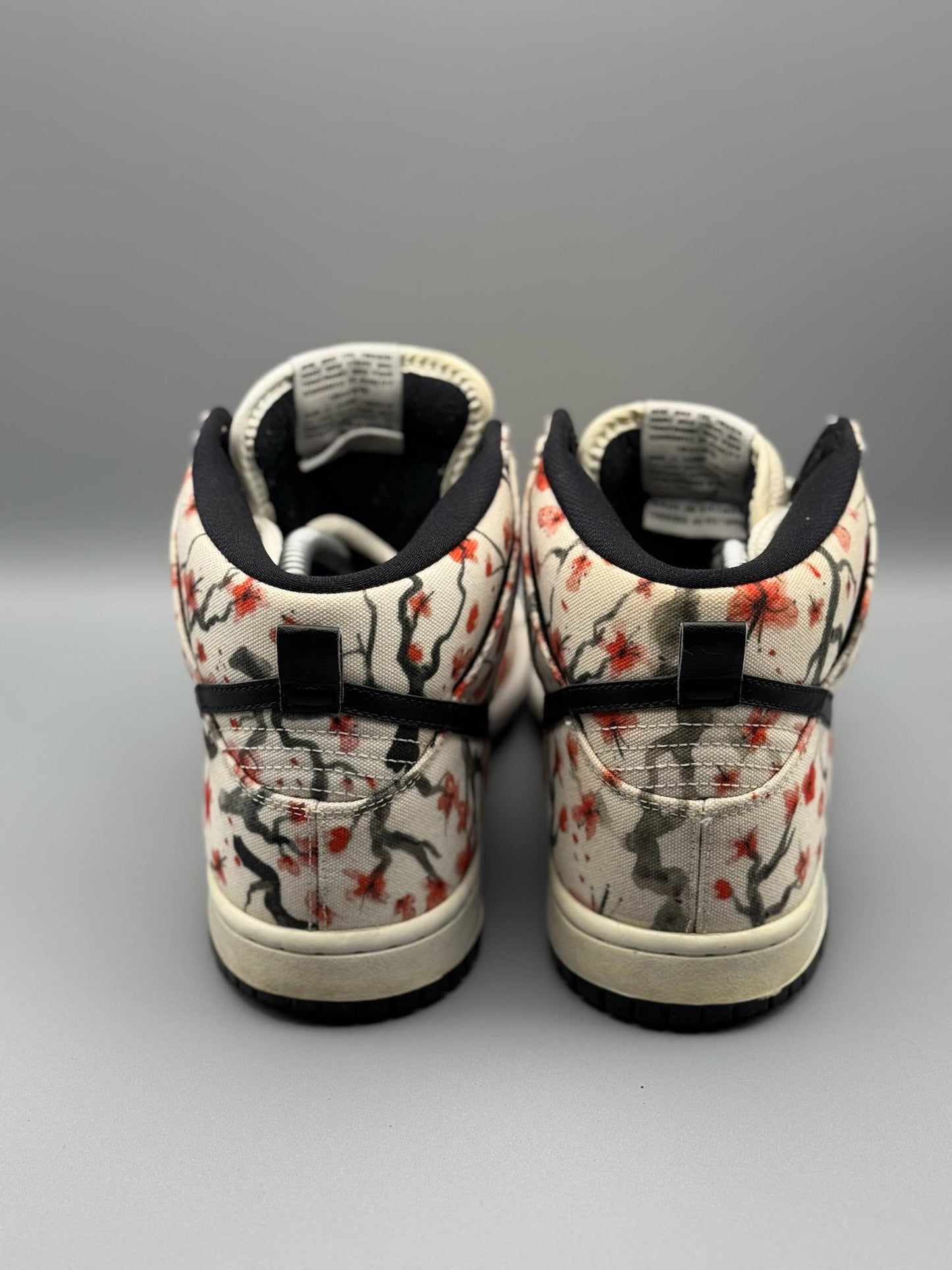 Size 7 Nike SB Dunk High Cherry Blossom USED