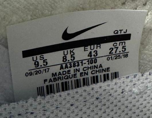 Size 8.5 Nike Air Vapormax Flyknit 2 Off White OG WHITE