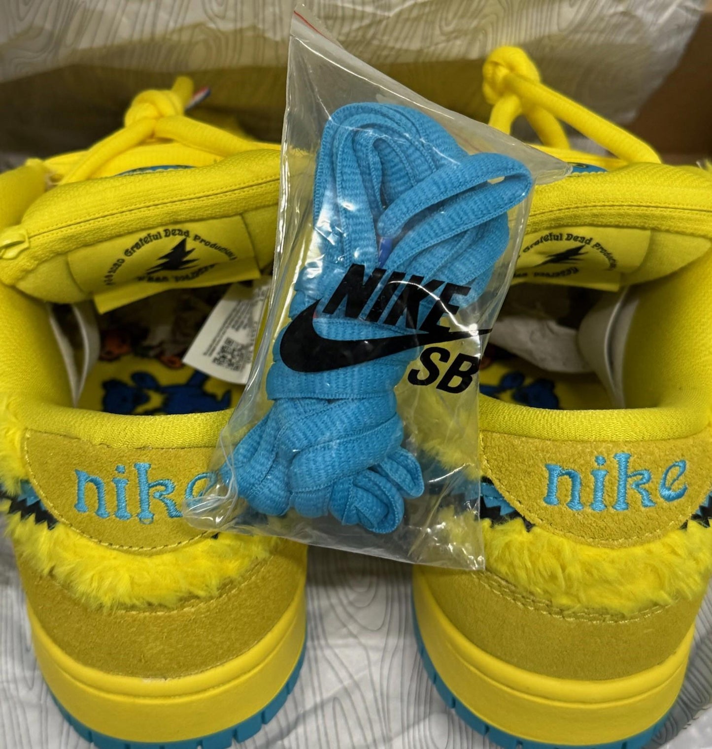 Size 7 Nike SB Dunk Low Grateful Dead Bears Opti Yellow DS NEW