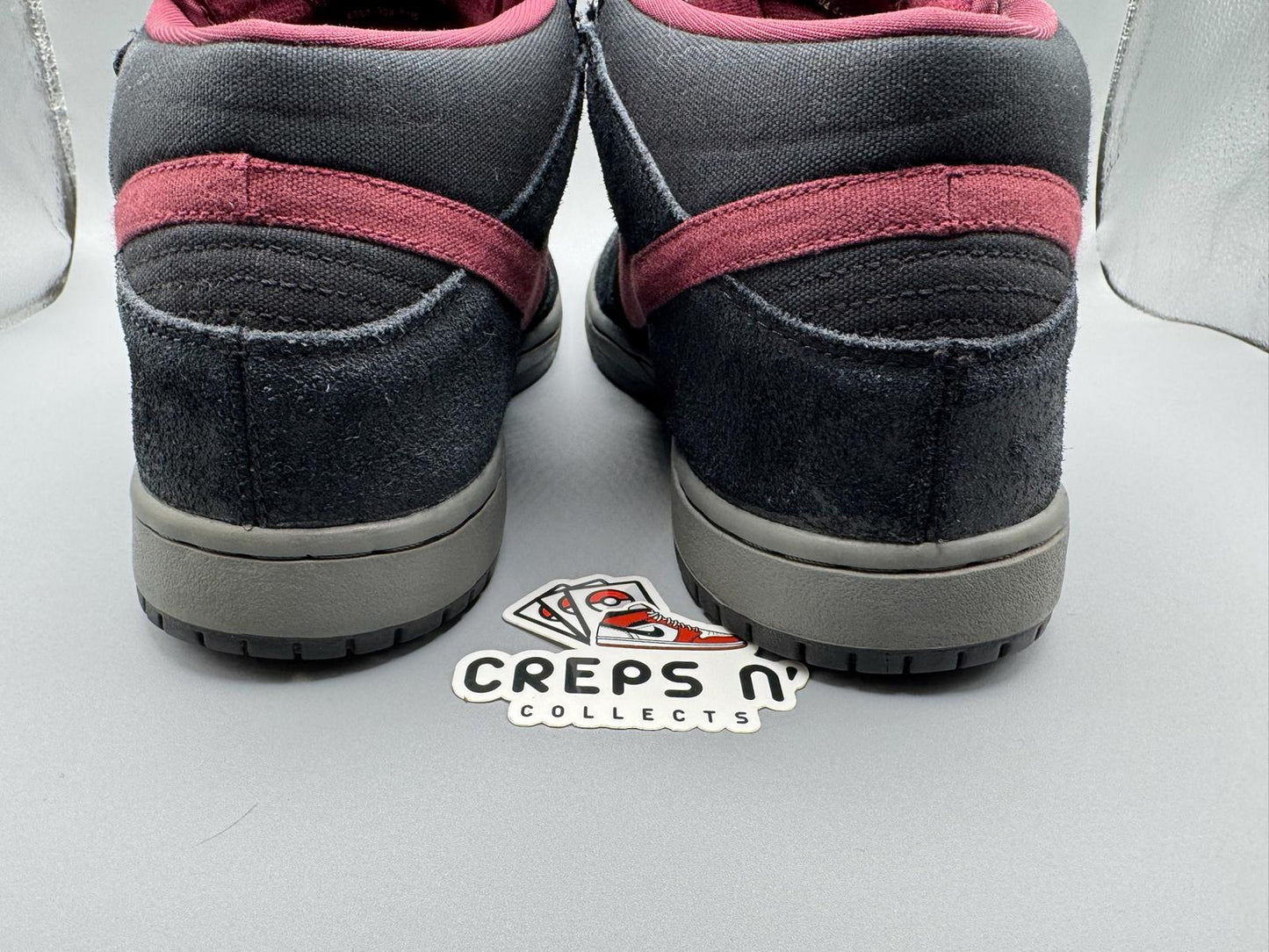 Size 8 Nike SB Dunk Mid Black Ostrich Cherrywood USED 314383-060