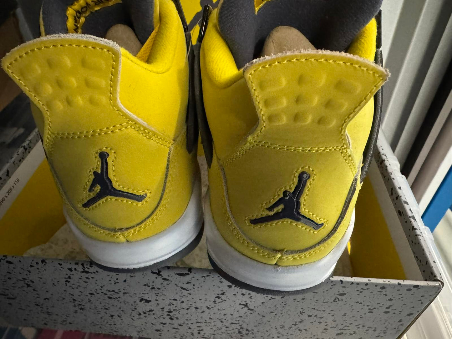 SIze 4.5(GS) UK Air Jordan 4 Retro Thunder Yellow NEW
