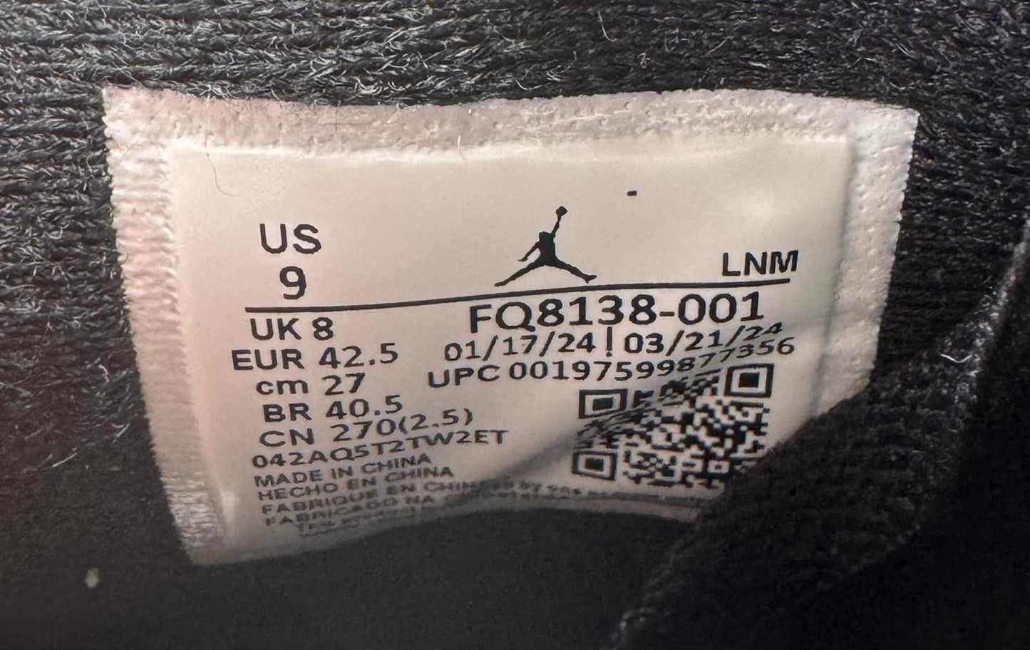 Size 8 Jordan 4 White Thunder New DS