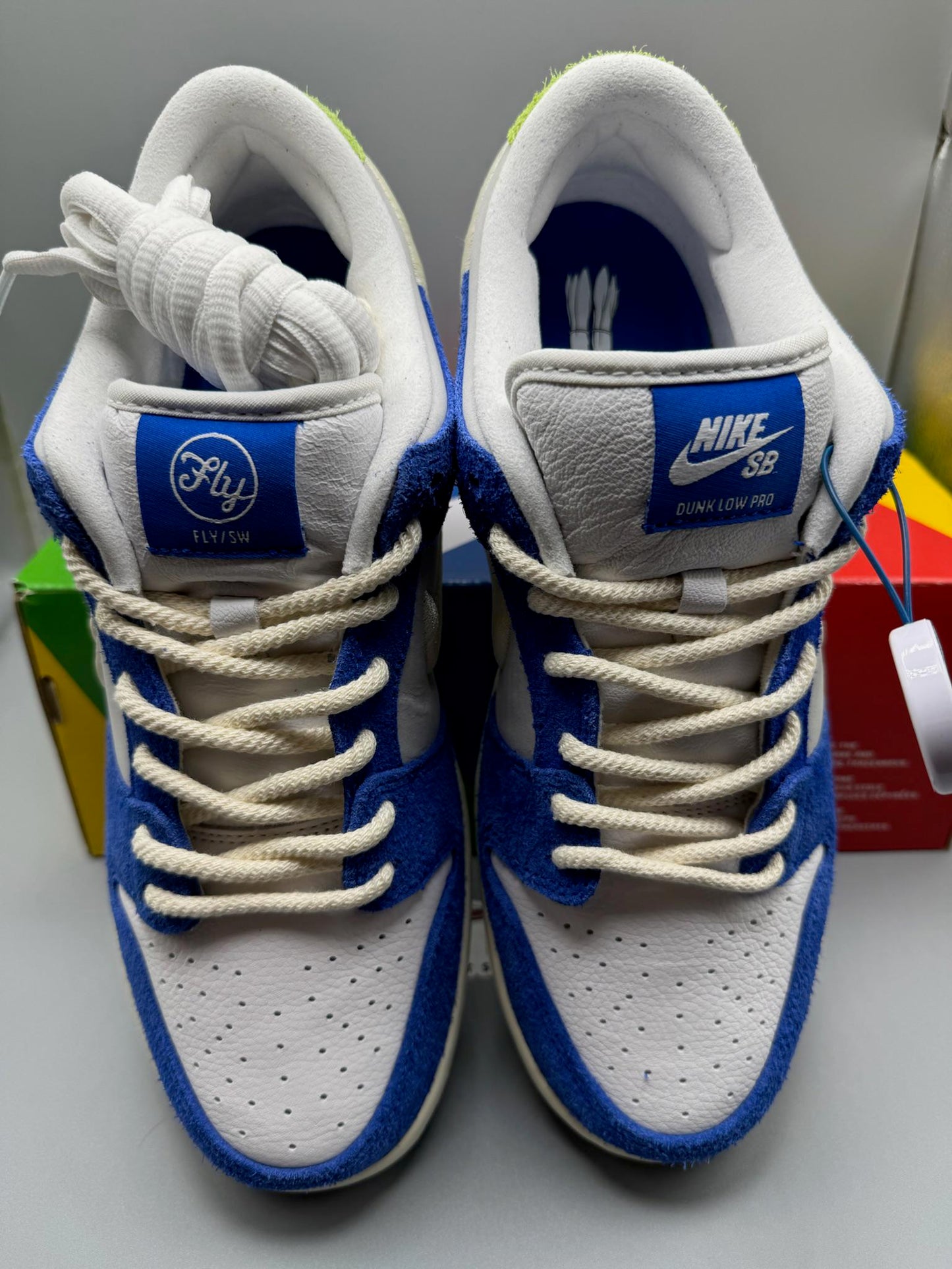 UK 8.5 Nike SB Dunk Low Pro x Fly Streetwear Gardenia