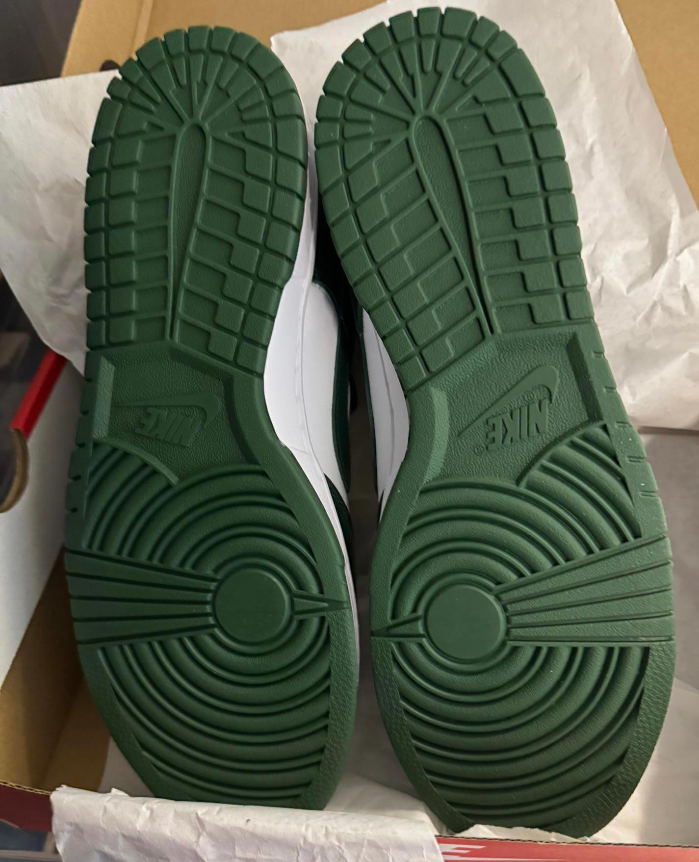 UK 10.5 Nike Dunk Low Green White Sneakers NEW DD1391-101
