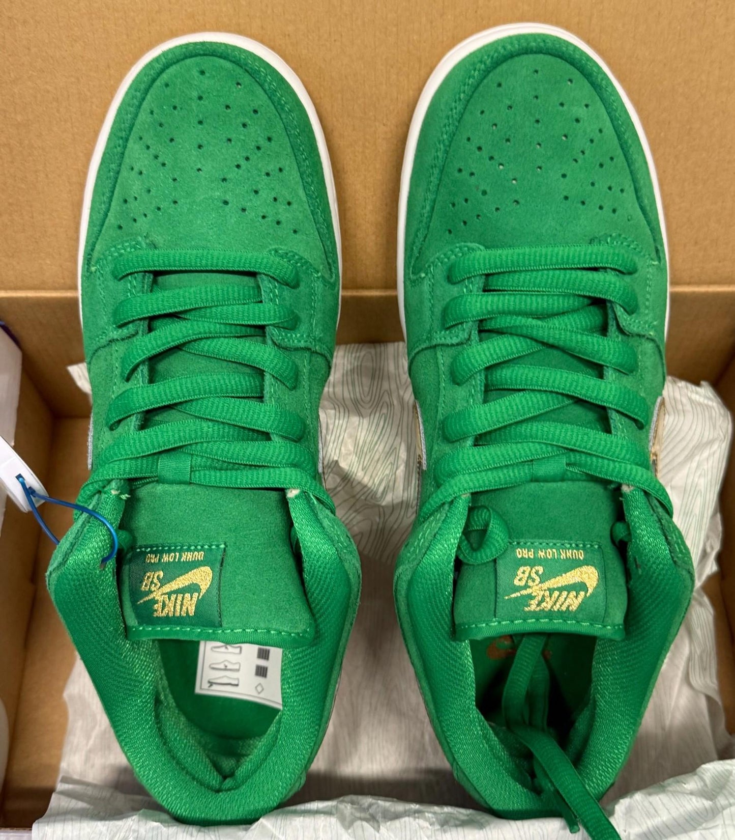 Size 6.5 St Patrick's Day Nike SB Dunk DS BRAND NEW