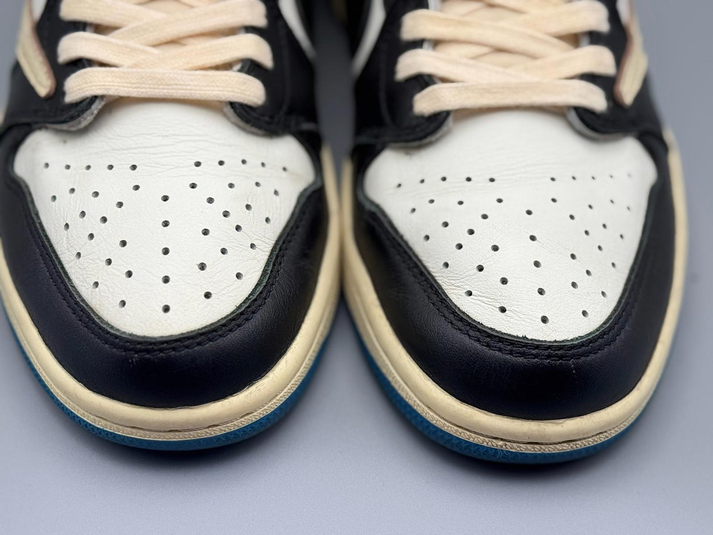 Size 5.5 - Jordan 1 Retro x Fragment Design x Travis Scott Low Blue