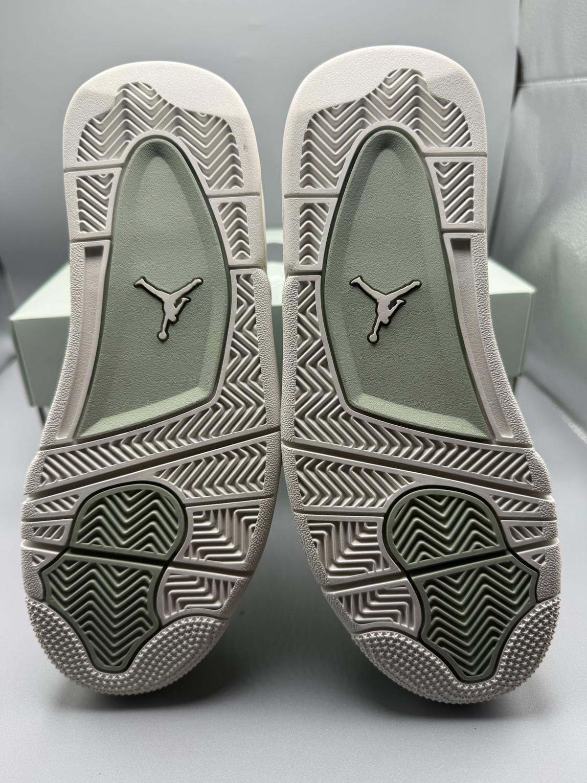 Size 4.5 Womens Jordan 4 Sea Foam DS Brand New