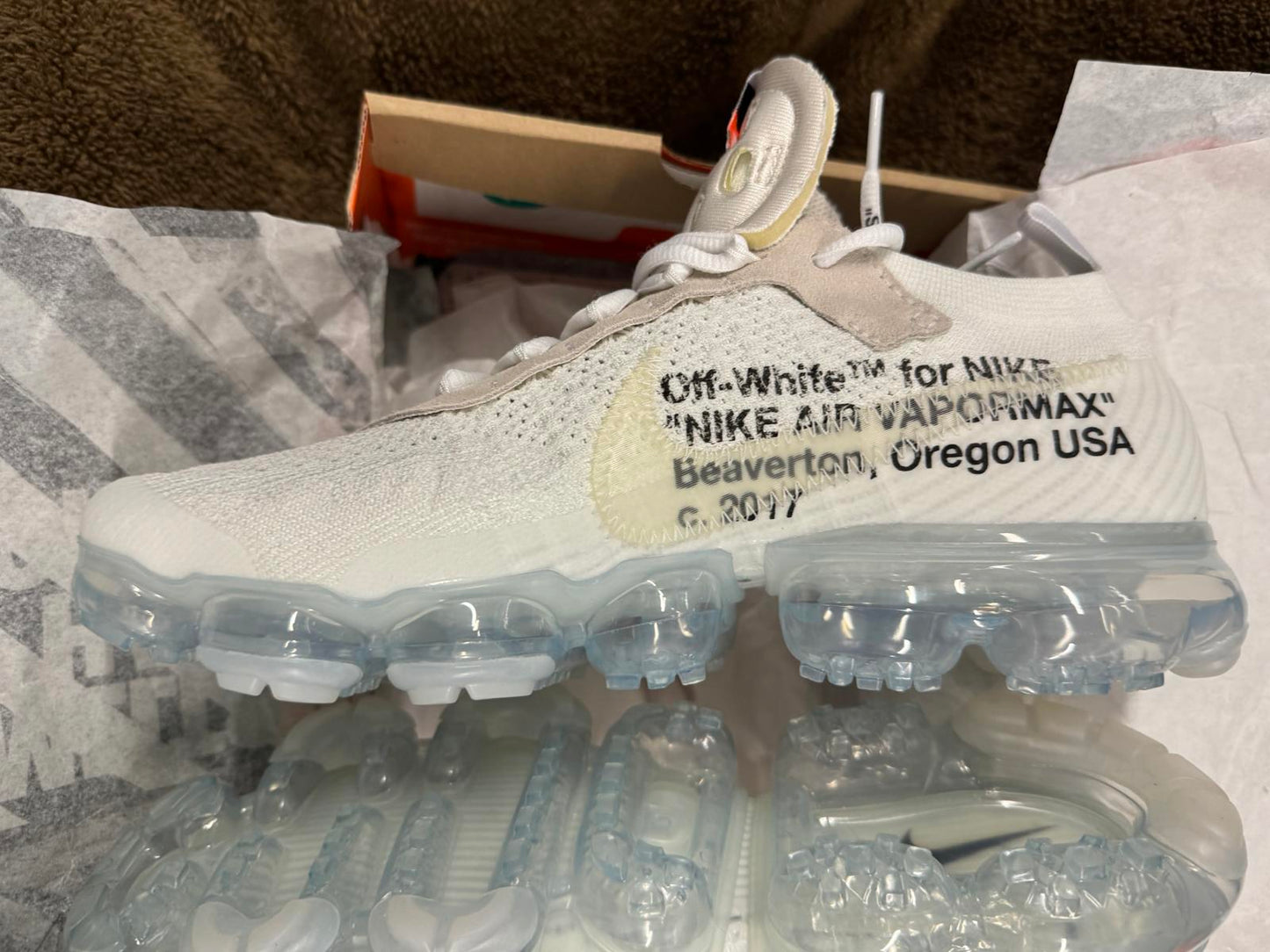 Size 8.5 Nike Air Vapormax Flyknit 2 Off White OG WHITE
