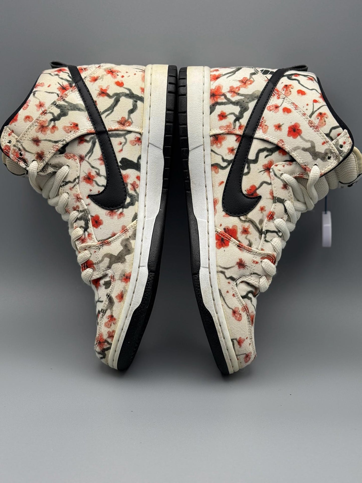 Size 7 Nike SB Dunk High Cherry Blossom USED