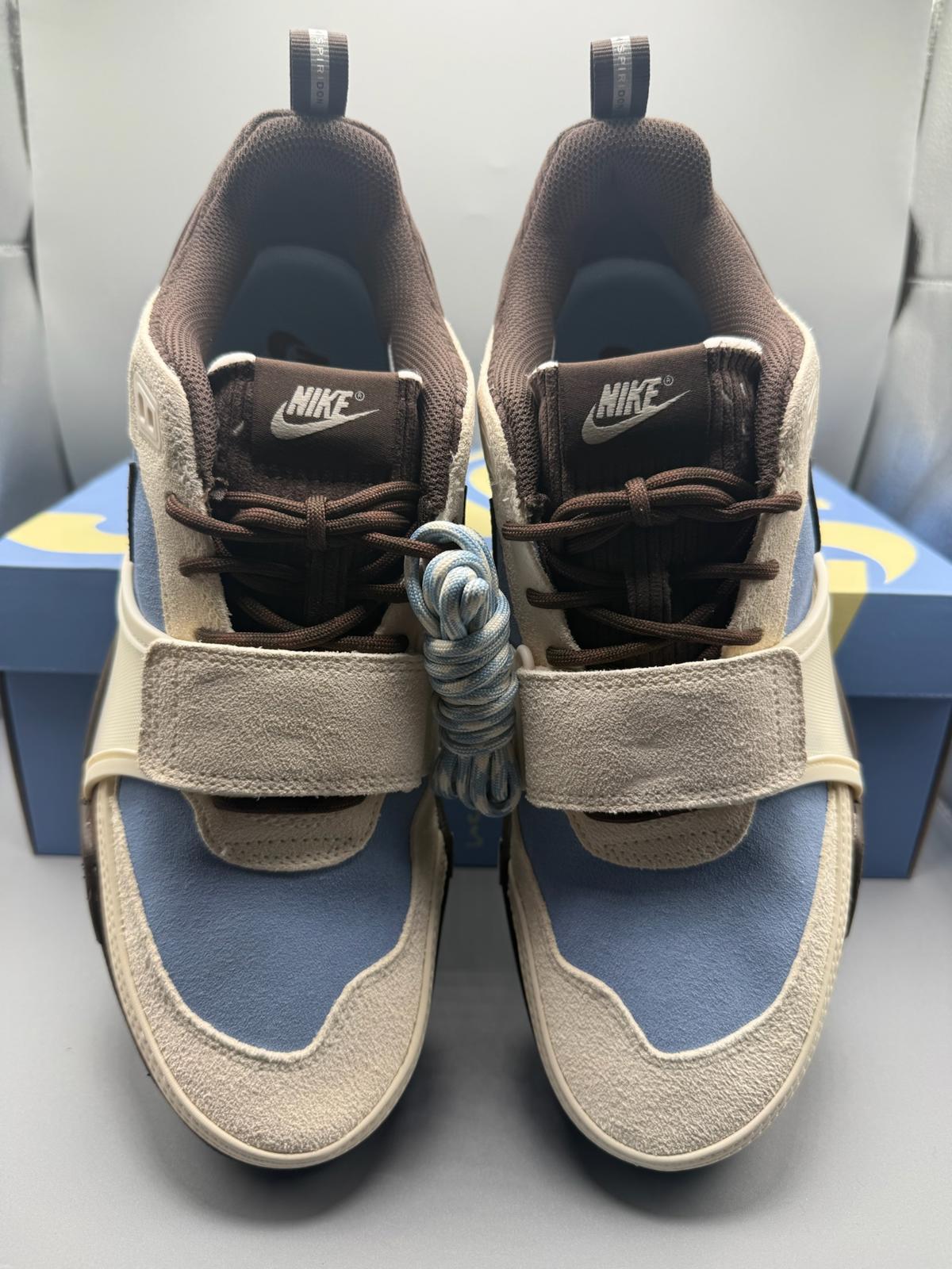 Size 11 UK Nike Travis Scott Field Jaxx Leche Blue NEW