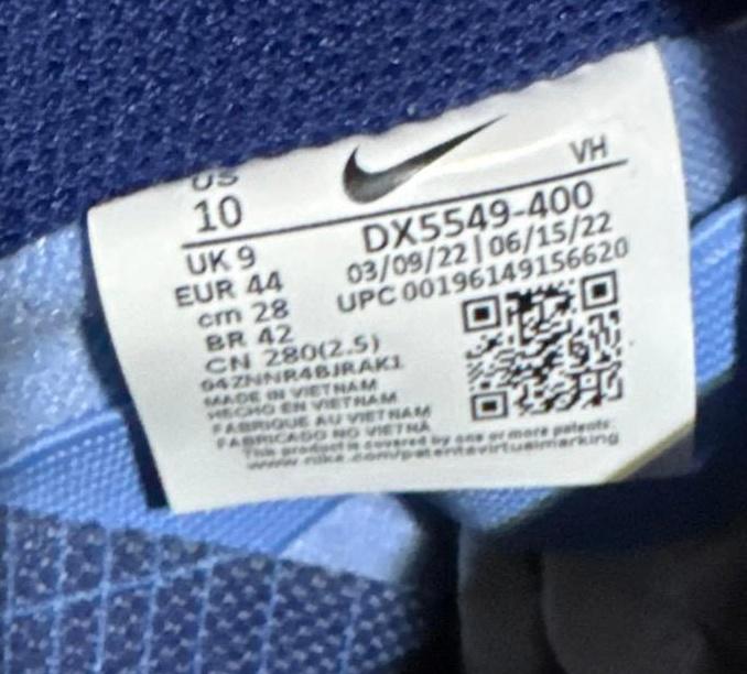 Size UK 8 Nike SB Dunk Low Pro Why So Sad? NEW DS