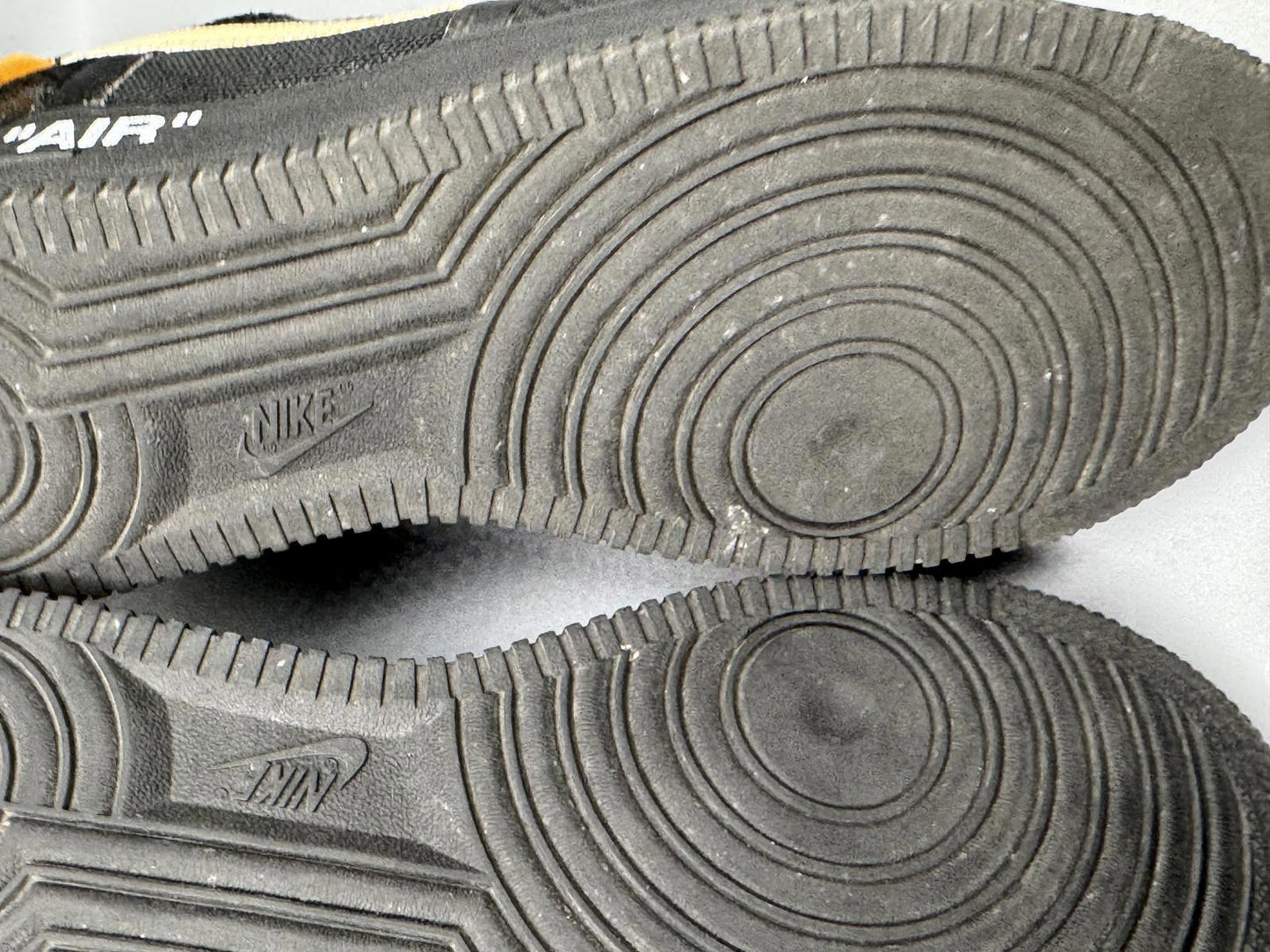 Size 7 Nike Air Force 1 Off White Black Preloved