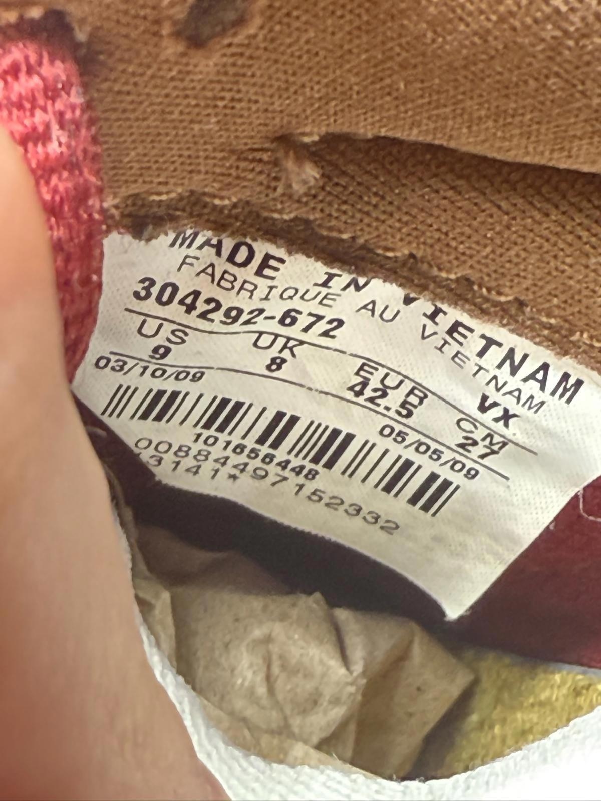 Size 8 SB Dunk "Anchorman" Pre-loved