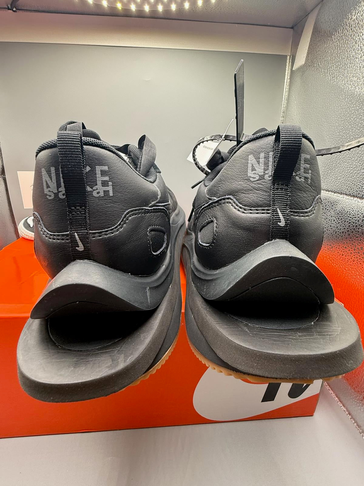 Size 14 Nike Vaporwaffle Sacai Black Gum OG all lot