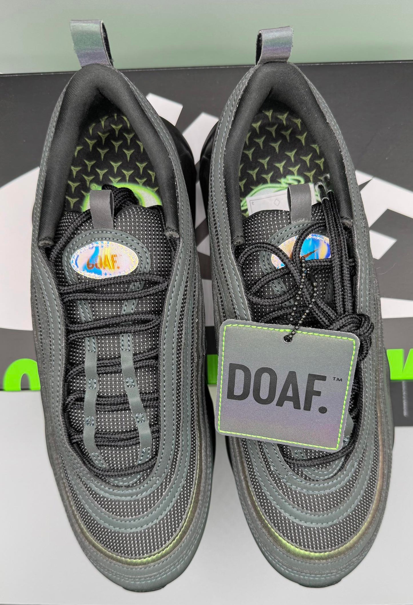 Size 9.5 Nike Air Max 95/97 ‘University Of Oregon Thunder PE’ What the Duck