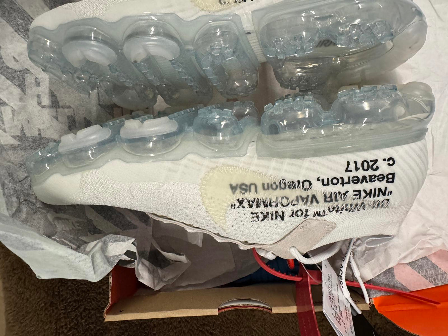 Size 8.5 Nike Air Vapormax Flyknit 2  Off White OG WHITE