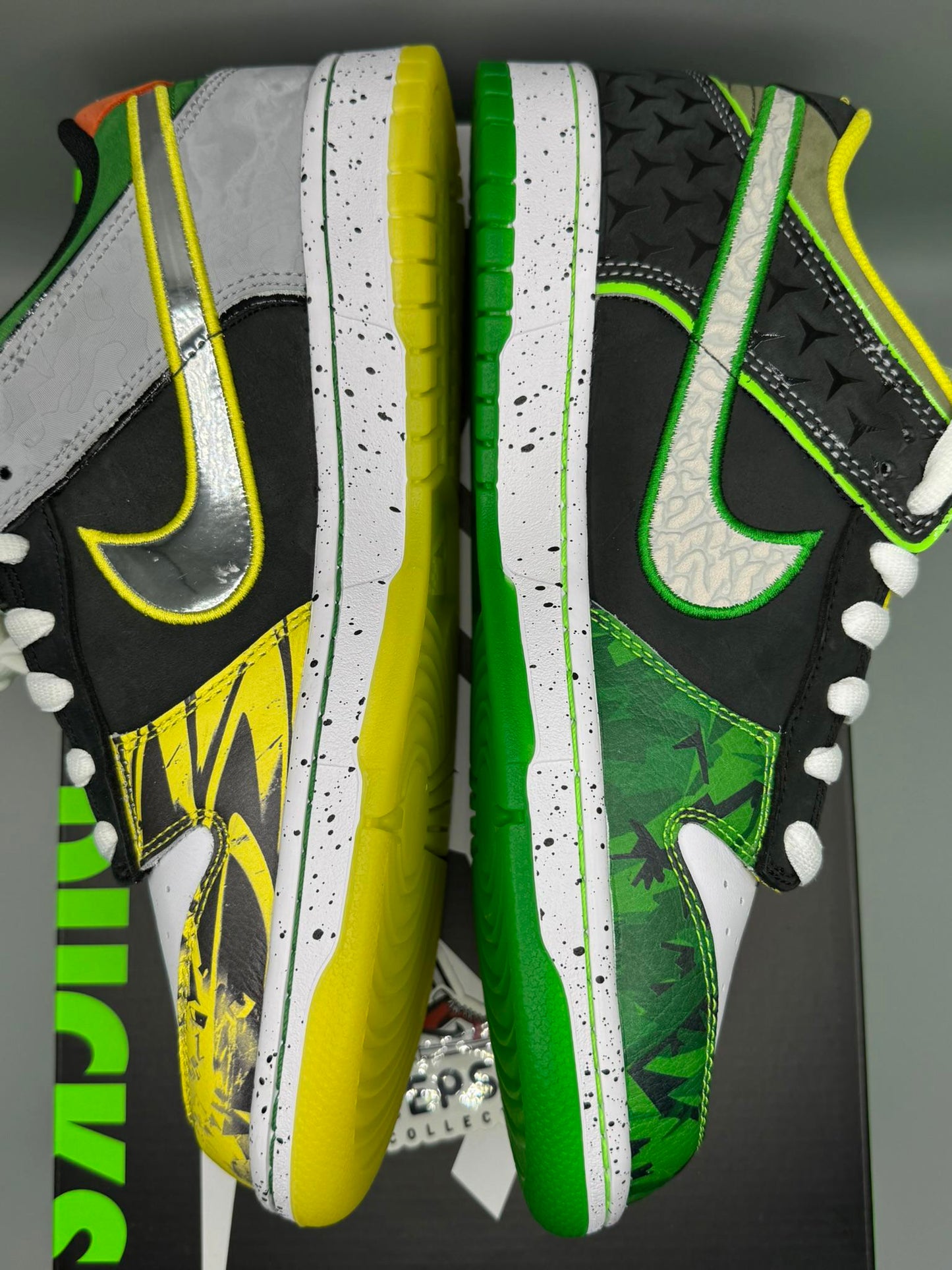Size 8.5 SB Dunk What The Duck Away NEW FULL DS
