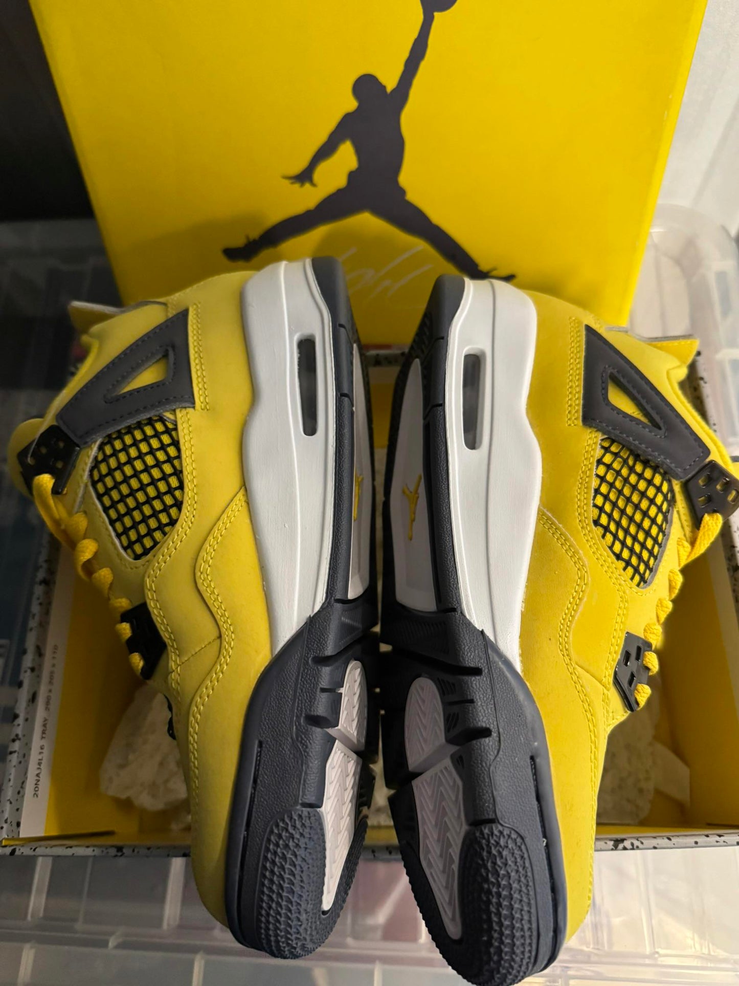 SIze 4.5(GS) UK Air Jordan 4 Retro Thunder Yellow NEW