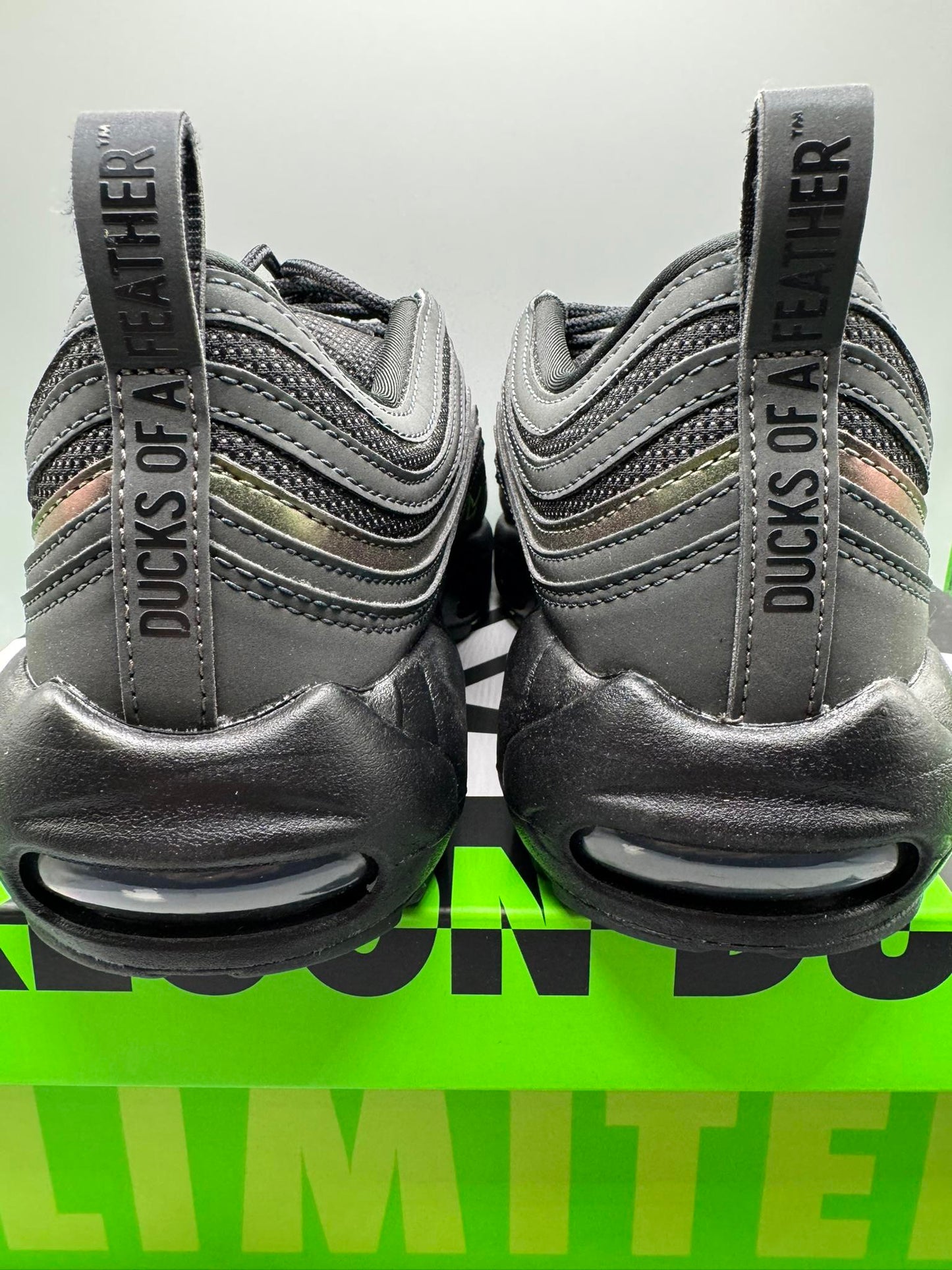 Size 9.5 Nike Air Max 95/97 ‘University Of Oregon Thunder PE’ What the Duck