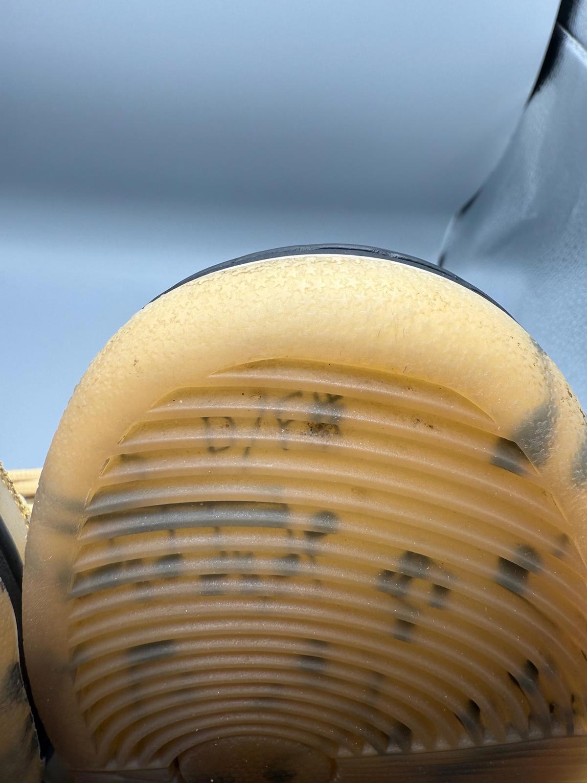 Size 9.5 SB Dunk Humidity Metallic Gold Used