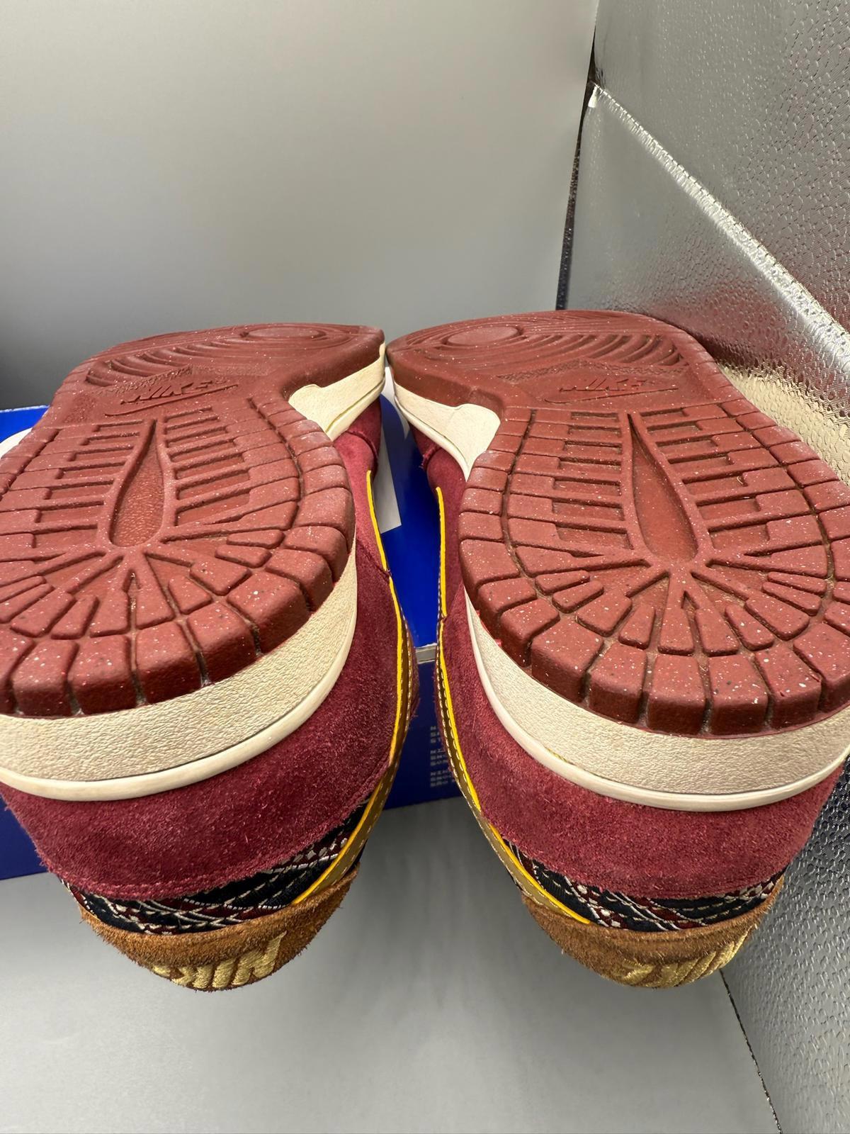 Size 8 SB Dunk "Anchorman" Pre-loved