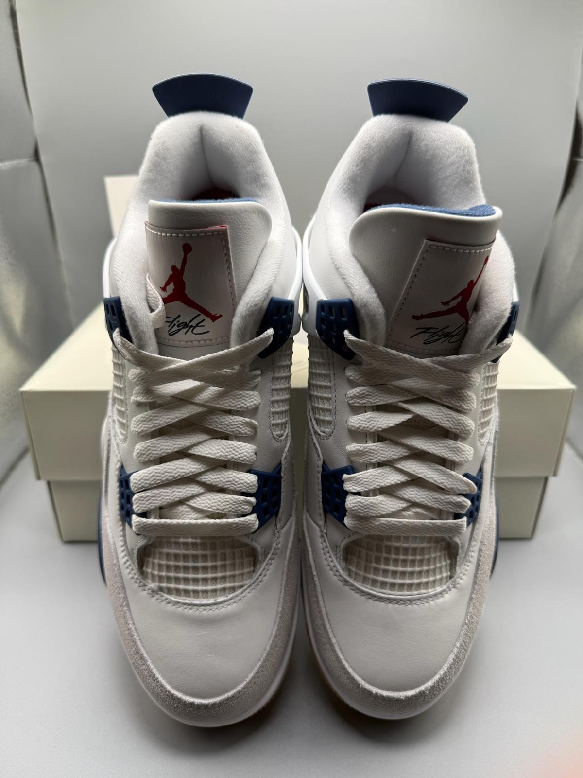 Size 7.5 Nike SB Air Jordan 4 Blue Brand New