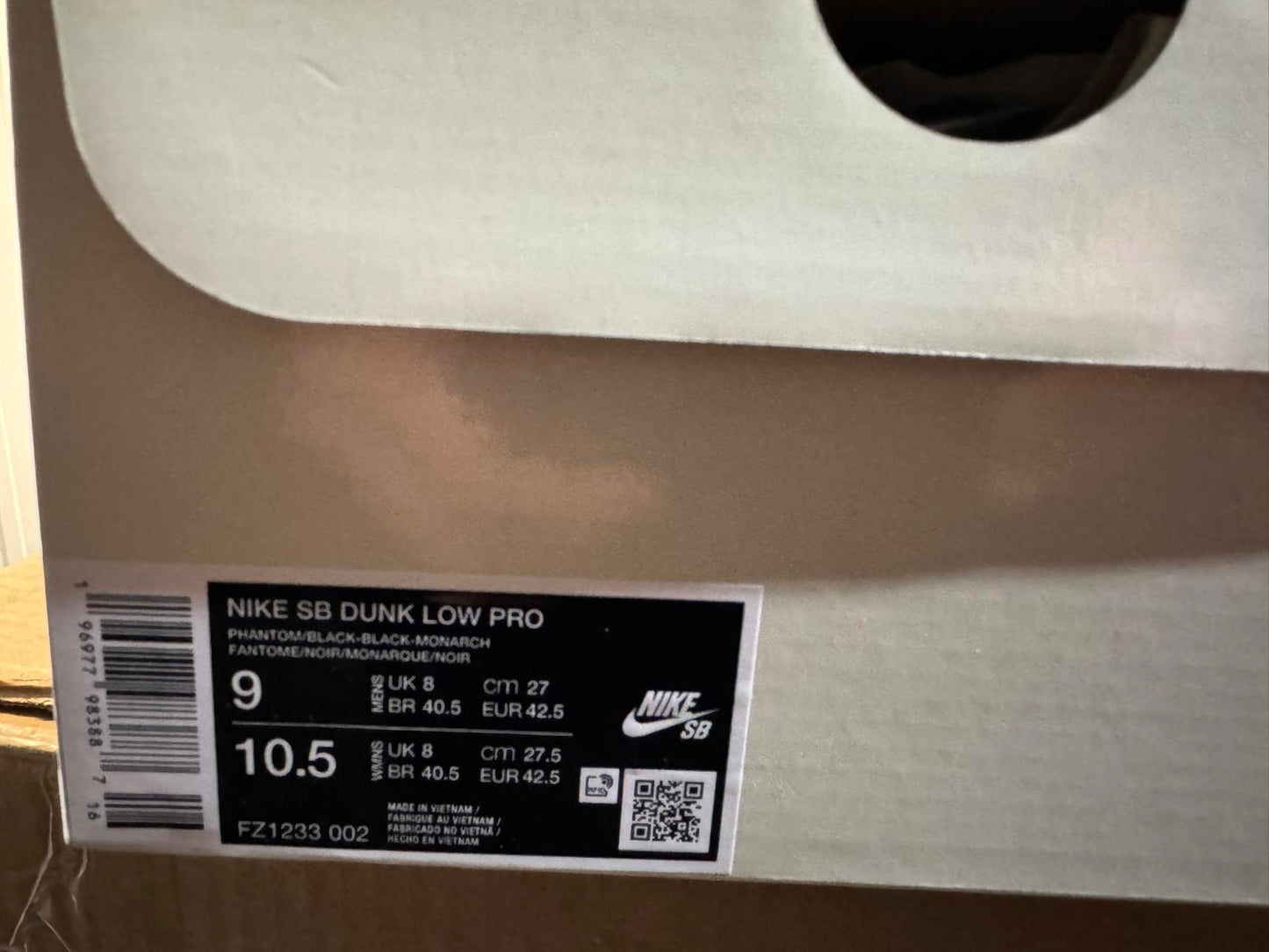 Size UK 8 Nike SB Dunk Low Electric Pack Olympic Safari NEW
