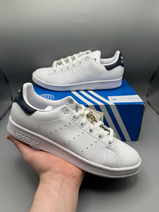 Size 4.5 Adidas Originals / Stan Smith ‘Navy’ / Brand New In Box / FX5501