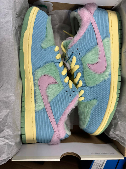Size 9.5 UK Nike SB Dunk Low Pro QS - Verdy Visty NEW DS