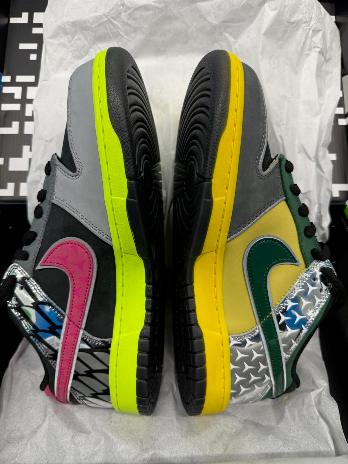 UK 9 Nike Dunk What The Duck 'Home' Brand New Authentic